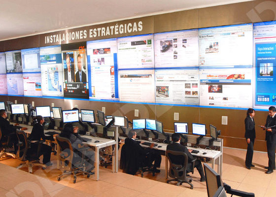 55インチLG lcdの遠隔表示制御装置部屋のビデオ壁12 V TFTのパネルDDW-LW550DUN-TKB1