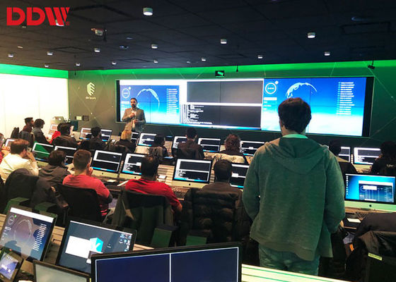 ビデオ壁FHDの物理的な決断1.7 Mmの狭い斜面CCTVの1920x1080