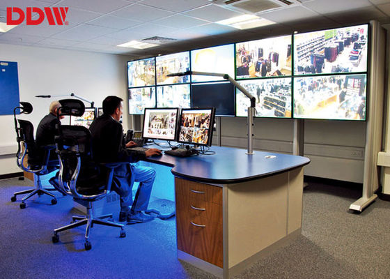 LEDのバックライト システムCCTV屋内および半屋外ビデオ壁の床の立場