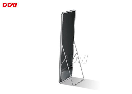 容易な設置4Kポータブルは表示1200 Nitの高い明るさ1944x576x35mmを導いた