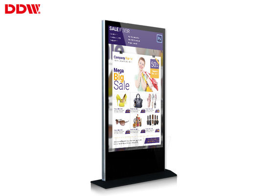 84 Lcdの広告プレーヤー、DDW-AD8401Sを広告する床の立場のデジタル表記の表示画面を立てるインチ4Kの床