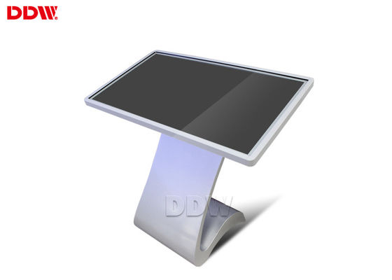 Lcd Tft支えがないデジタルの表記コンピュータ キオスクLG 500のNit 65インチの実質色